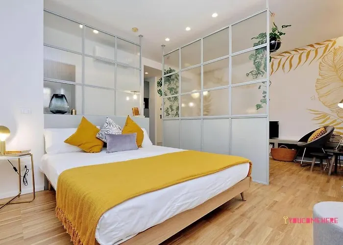 Appartamento Ych-renovated And Design Flat Close To The Center